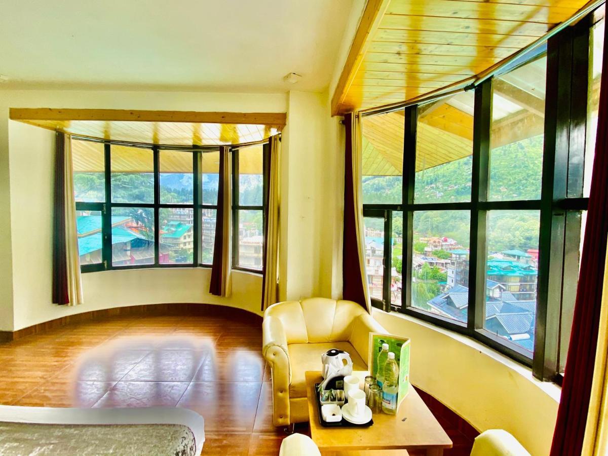 Hotel Hadimba Palace - Near Mall Road Manāli Екстериор снимка