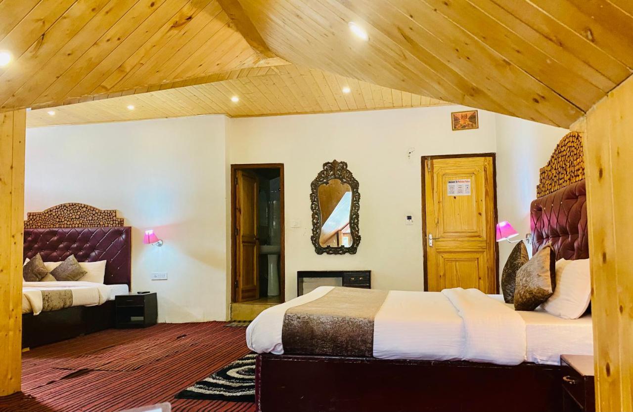 Hotel Hadimba Palace - Near Mall Road Manāli Екстериор снимка