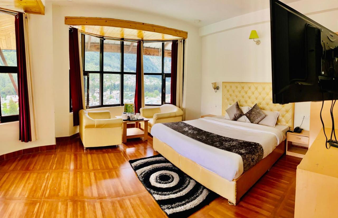 Hotel Hadimba Palace - Near Mall Road Manāli Екстериор снимка