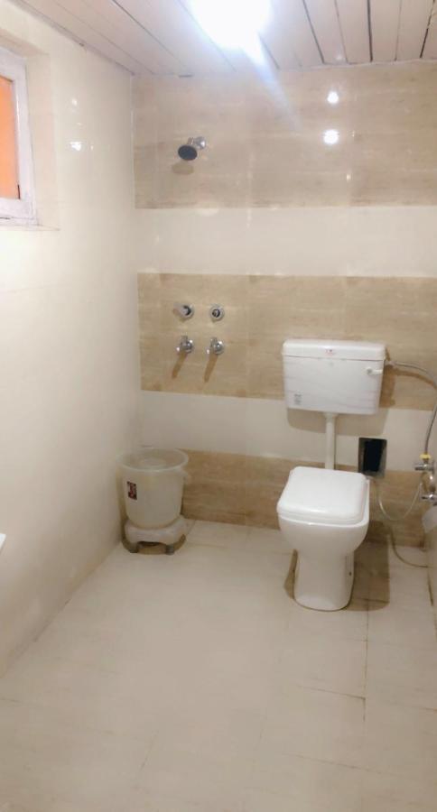 Hotel Hadimba Palace - Near Mall Road Manāli Екстериор снимка