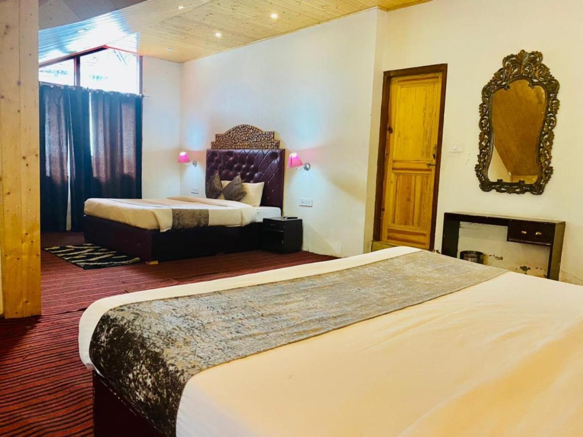 Hotel Hadimba Palace - Near Mall Road Manāli Екстериор снимка